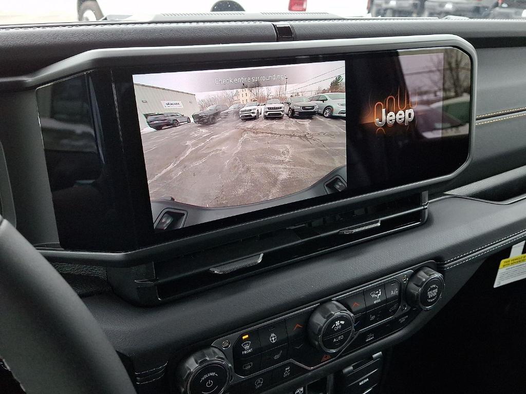 new 2026 Jeep Gladiator car, priced at $46,551