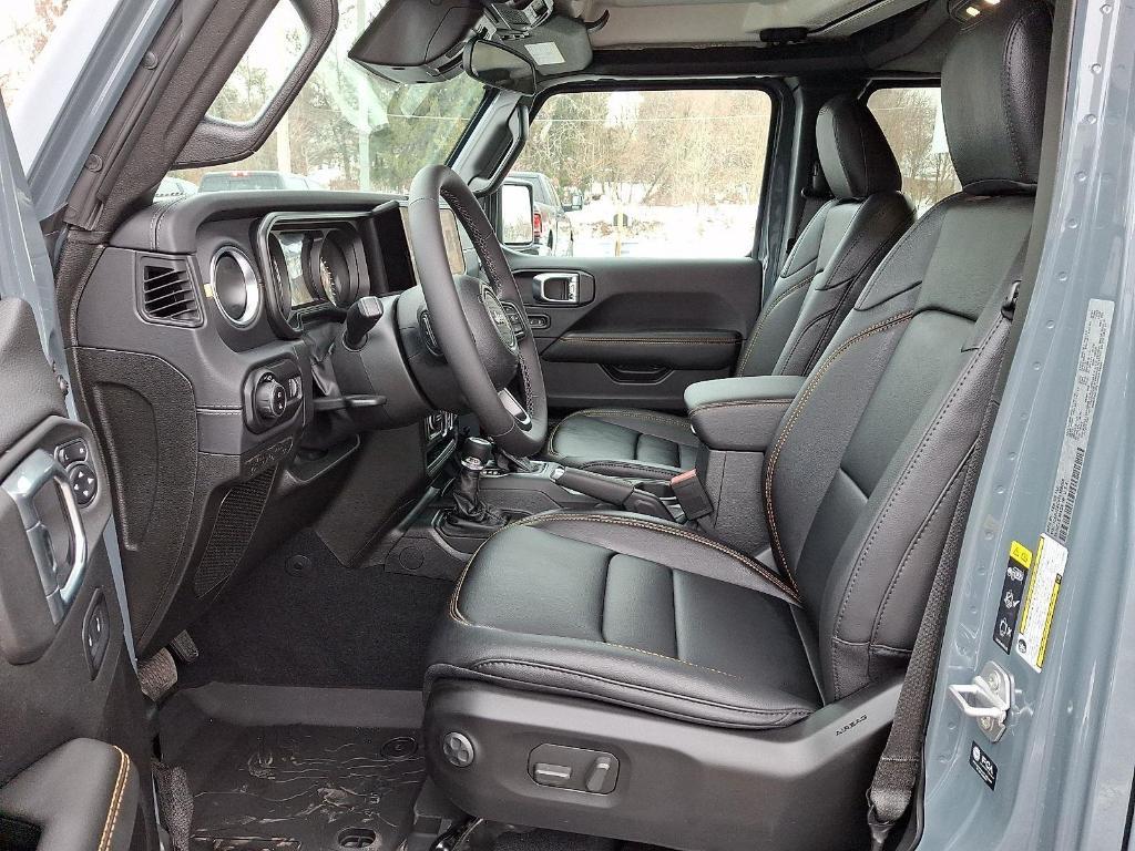 new 2026 Jeep Gladiator car, priced at $46,041