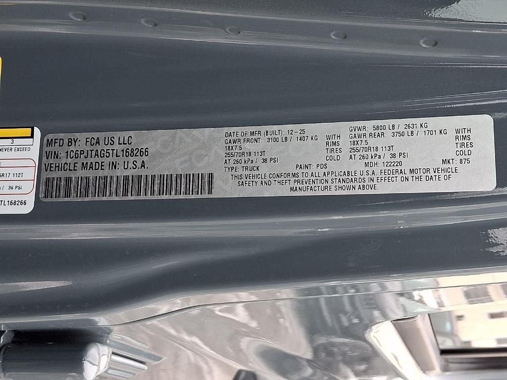 new 2026 Jeep Gladiator car, priced at $46,551