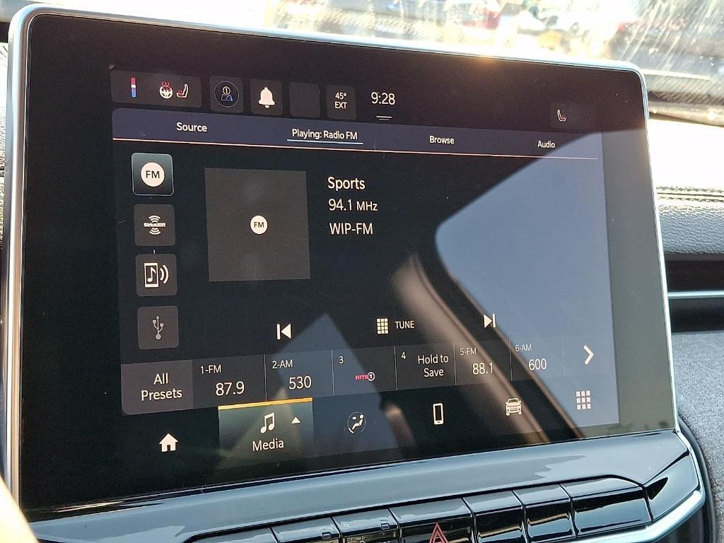 used 2023 Jeep Compass car, priced at $18,995