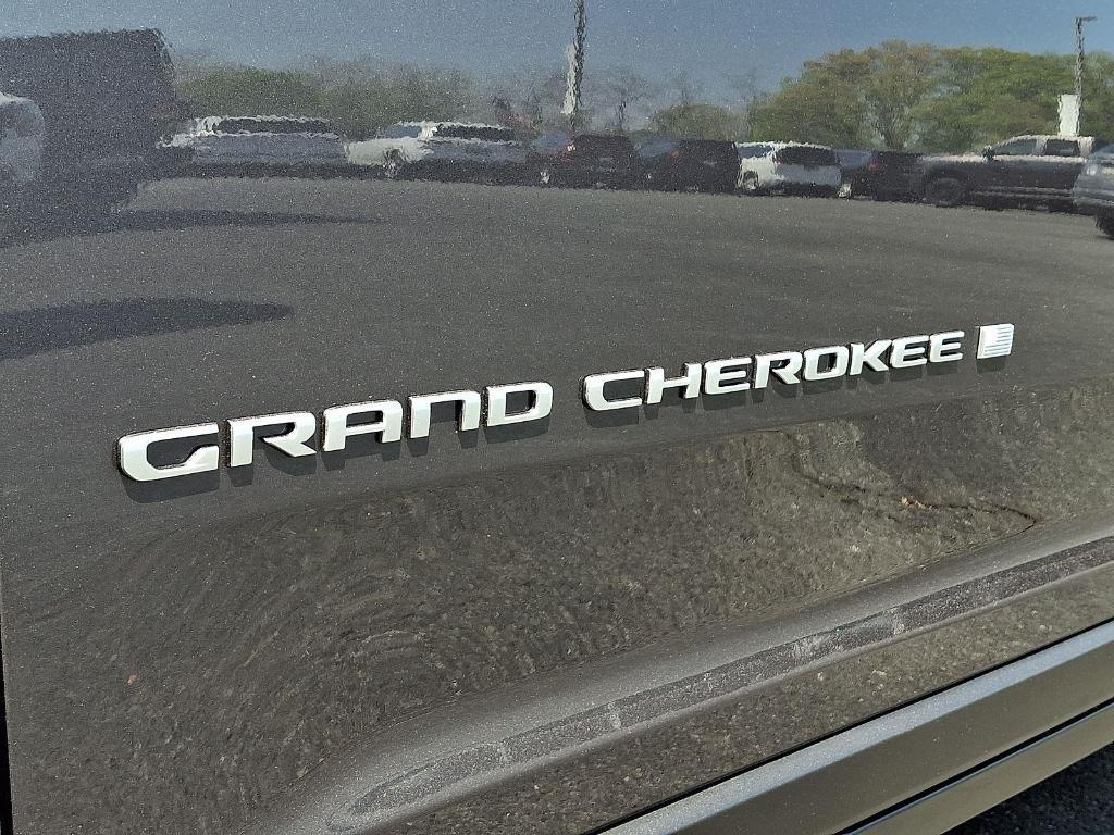 new 2026 Jeep Grand Cherokee L car, priced at $42,633
