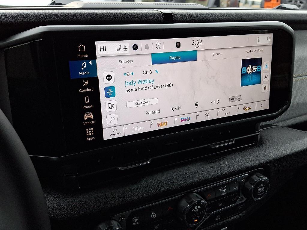 new 2026 Jeep Wrangler car, priced at $47,777