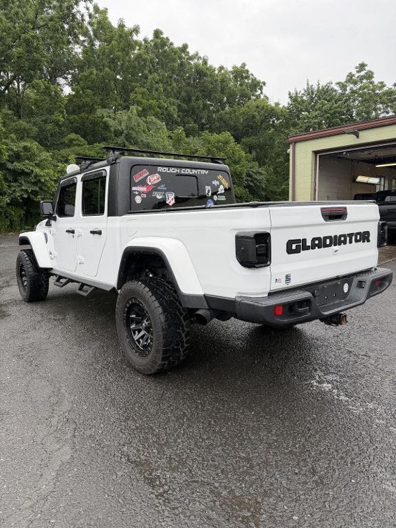 used 2022 Jeep Gladiator car, priced at $32,190