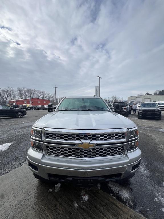 used 2015 Chevrolet Silverado 1500 car, priced at $14,000