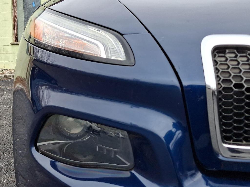 used 2018 Jeep Cherokee car, priced at $12,500