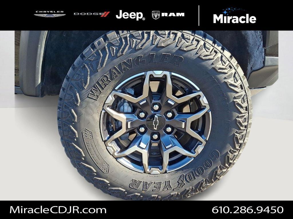 used 2025 Chevrolet Colorado car, priced at $47,500