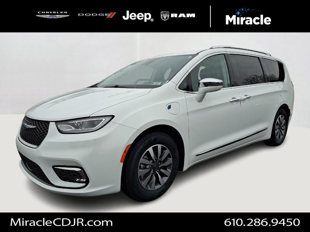 used 2021 Chrysler Pacifica Hybrid car, priced at $24,000