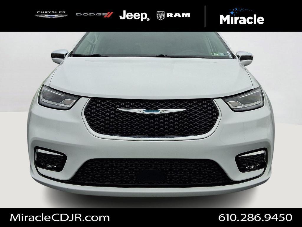 used 2021 Chrysler Pacifica Hybrid car, priced at $24,000