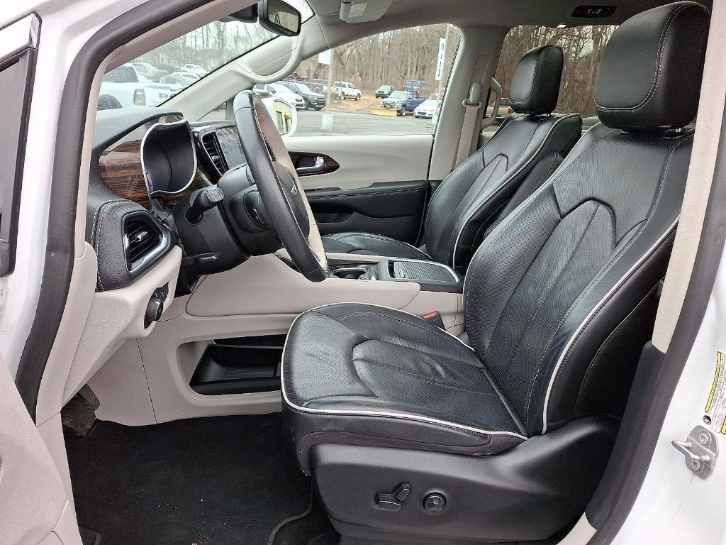 used 2021 Chrysler Pacifica Hybrid car, priced at $24,000