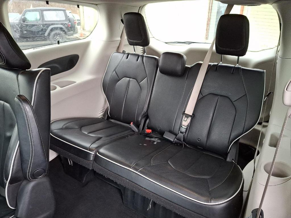 used 2021 Chrysler Pacifica Hybrid car, priced at $24,000