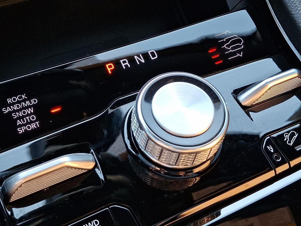 used 2025 Jeep Grand Cherokee car, priced at $56,000