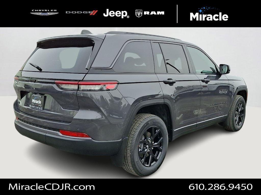new 2026 Jeep Grand Cherokee car, priced at $47,879