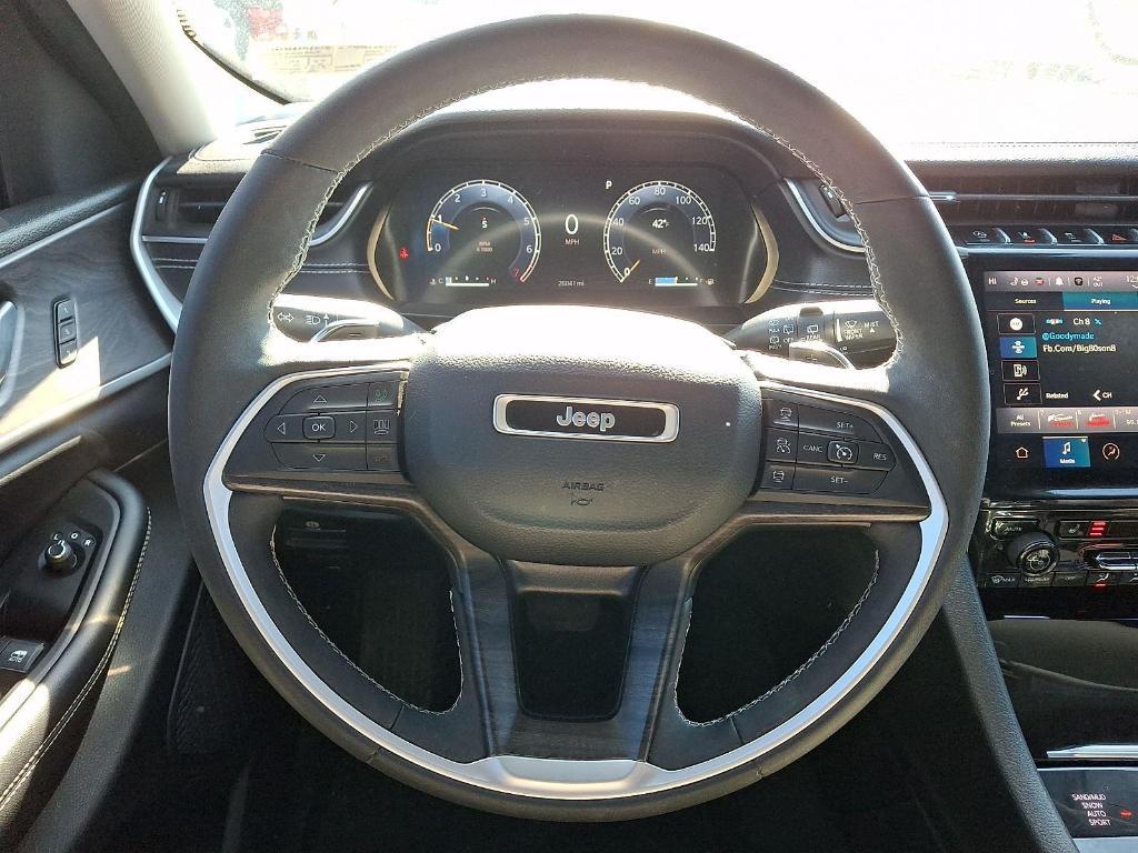 used 2023 Jeep Grand Cherokee car, priced at $33,975