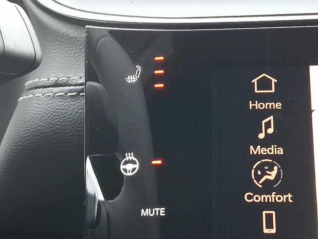 new 2026 Jeep Grand Cherokee car, priced at $47,343