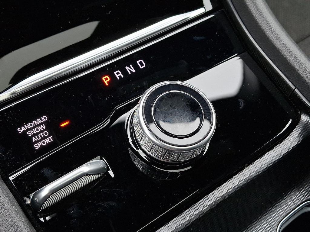 new 2026 Jeep Grand Cherokee car, priced at $47,343