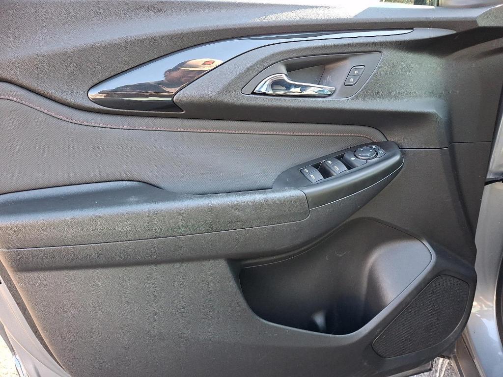 used 2023 Chevrolet TrailBlazer car, priced at $21,250