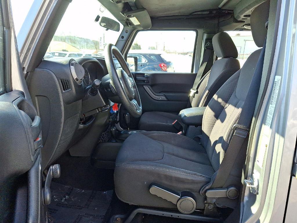 used 2013 Jeep Wrangler Unlimited car, priced at $13,500