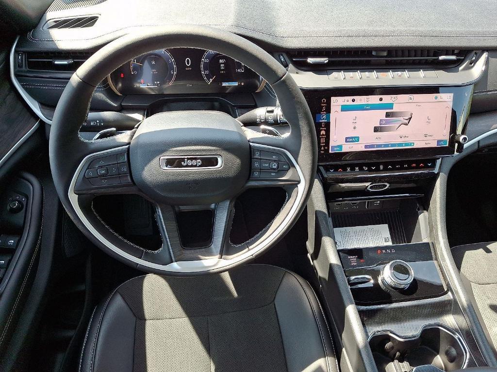 new 2026 Jeep Grand Cherokee L car, priced at $45,736