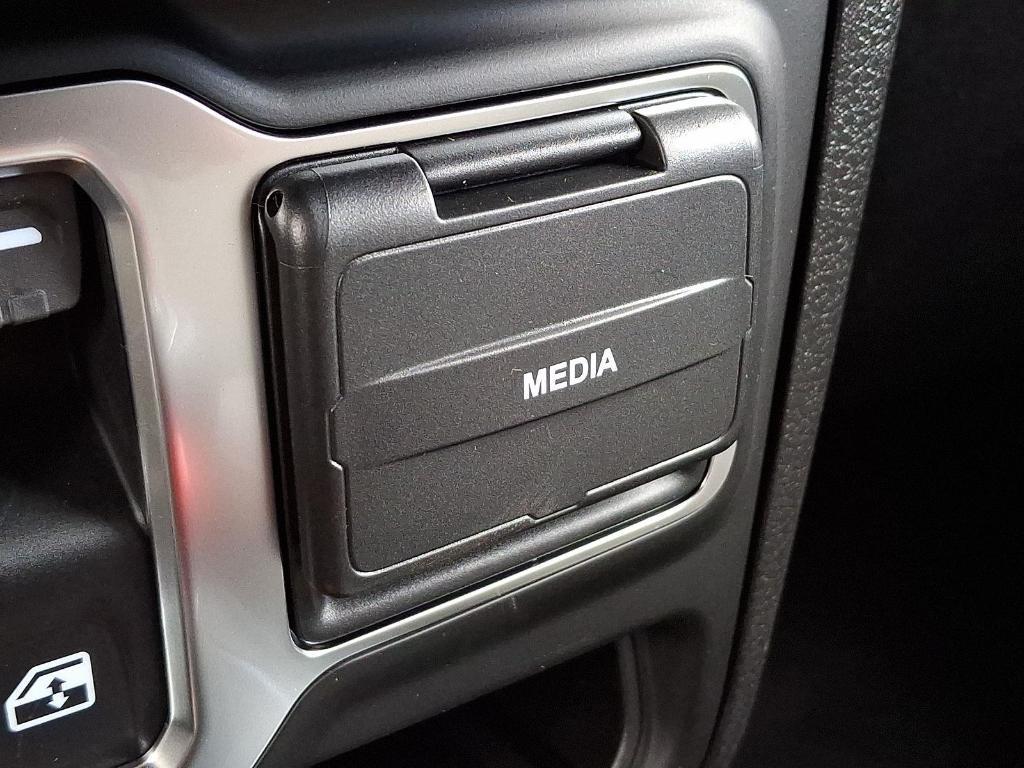 new 2026 Jeep Wrangler car, priced at $39,486