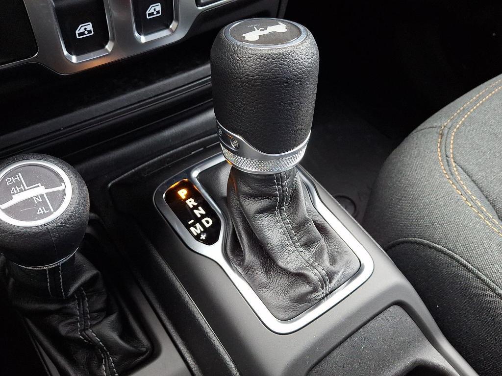 new 2026 Jeep Wrangler car, priced at $39,486