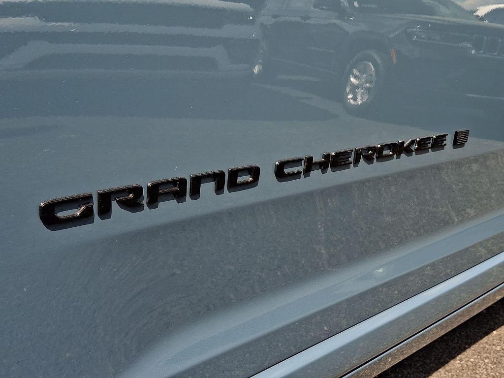 new 2026 Jeep Grand Cherokee L car, priced at $51,183