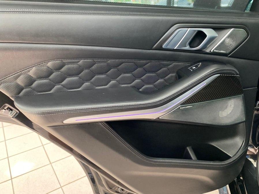 BMW X5 M view 31