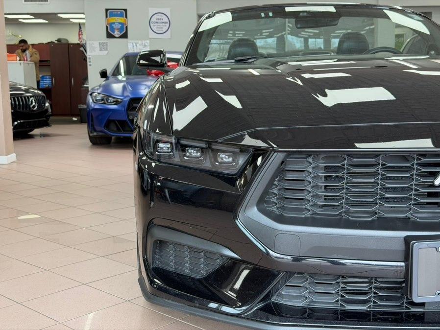 used 2025 Ford Mustang car, priced at $34,970