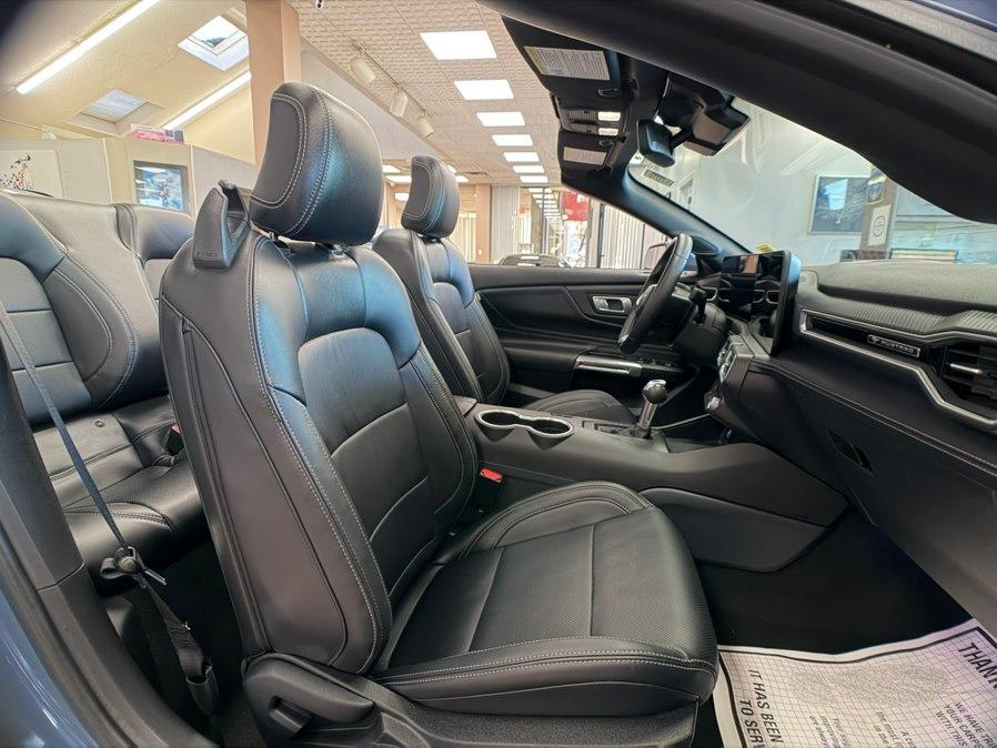used 2025 Ford Mustang car, priced at $34,970
