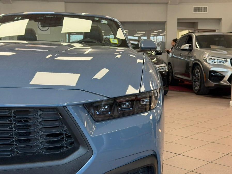 used 2025 Ford Mustang car, priced at $34,970