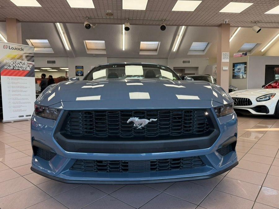 used 2025 Ford Mustang car, priced at $34,970