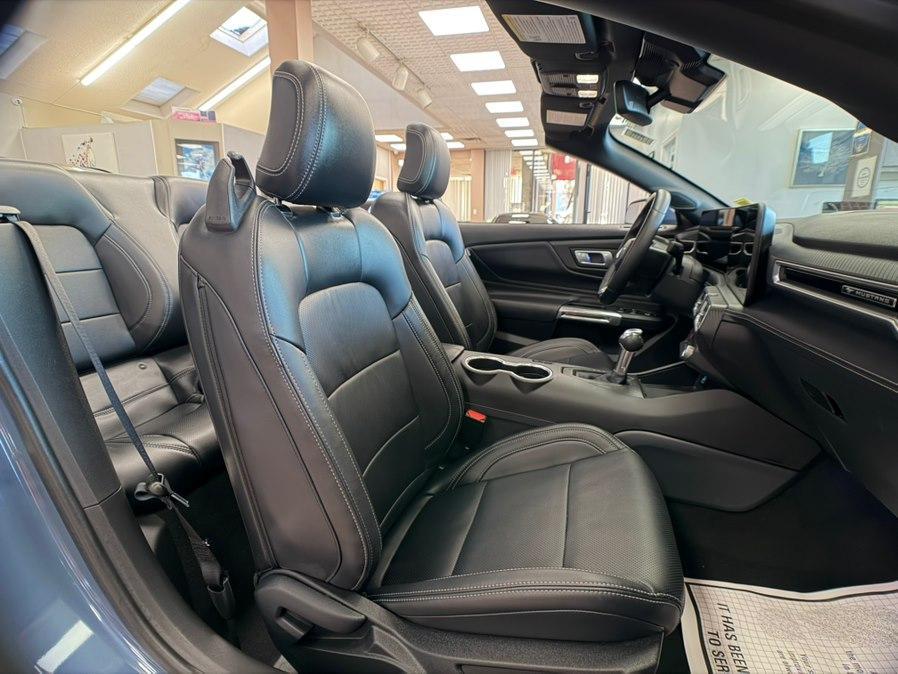used 2025 Ford Mustang car, priced at $34,970