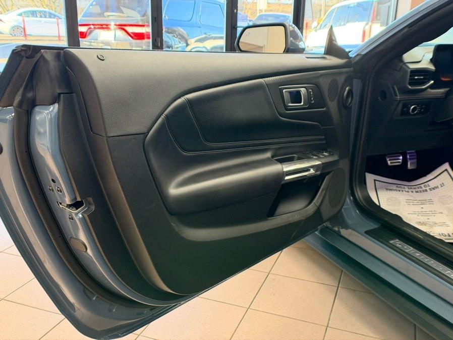 used 2025 Ford Mustang car, priced at $34,970