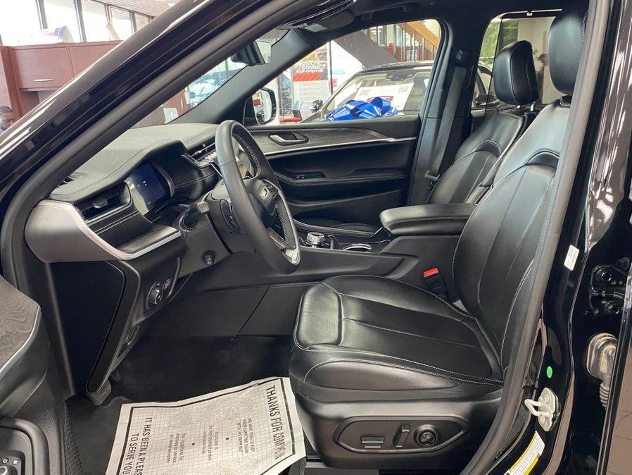 used 2024 Jeep Grand Cherokee car