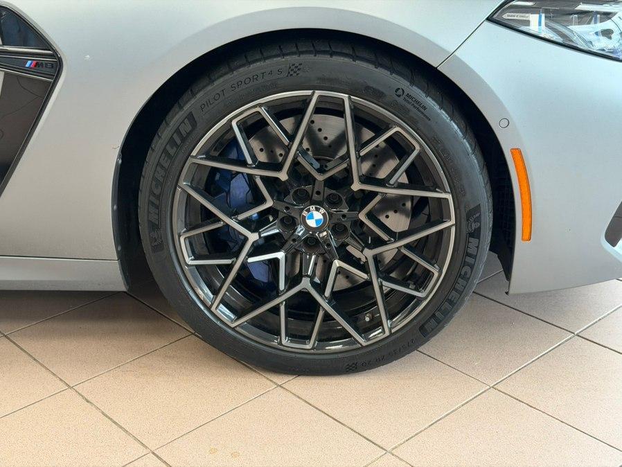 BMW M8 view 70