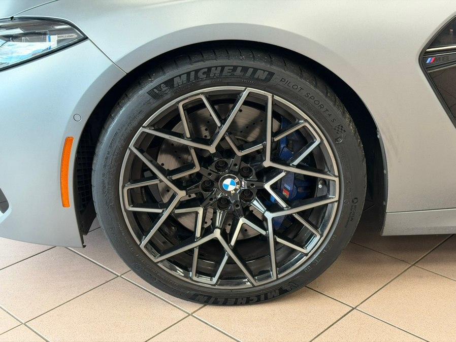 BMW M8 view 67