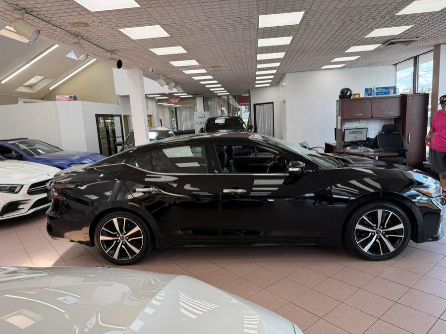 used 2023 Nissan Maxima car, priced at $21,950