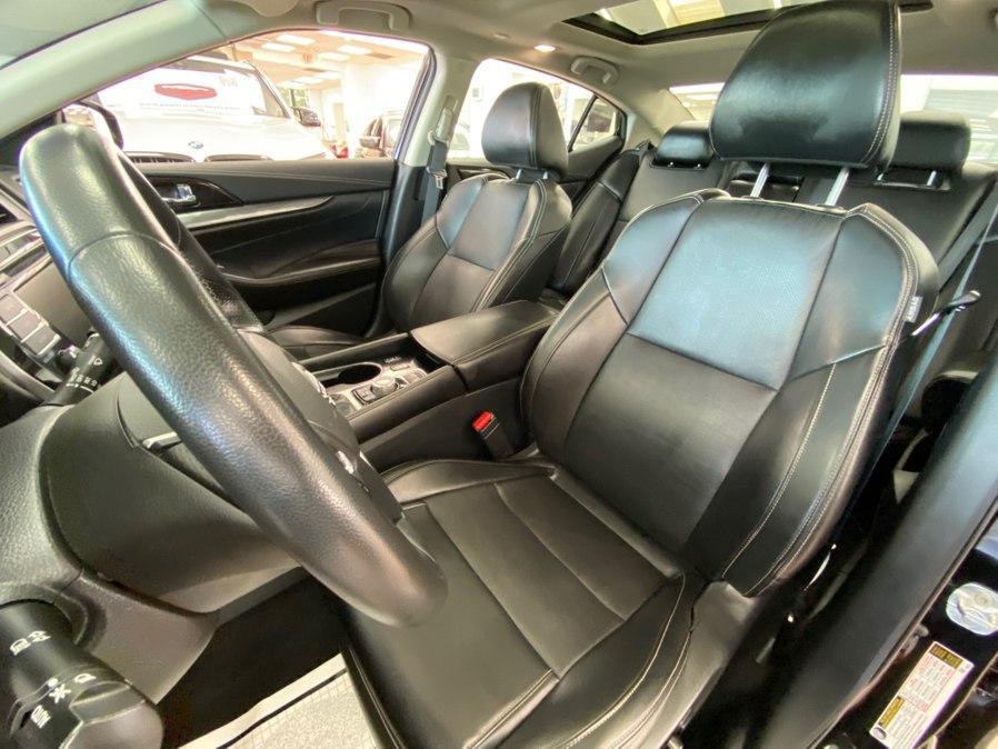 used 2023 Nissan Maxima car