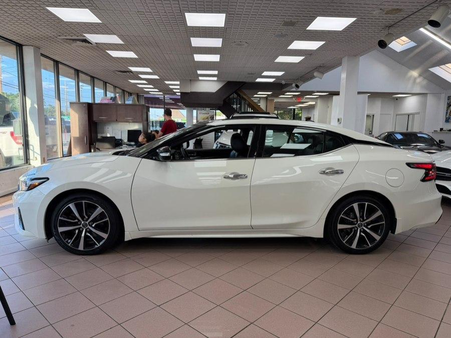 used 2023 Nissan Maxima car, priced at $21,450