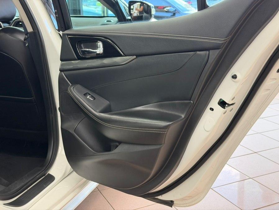 used 2023 Nissan Maxima car, priced at $21,450