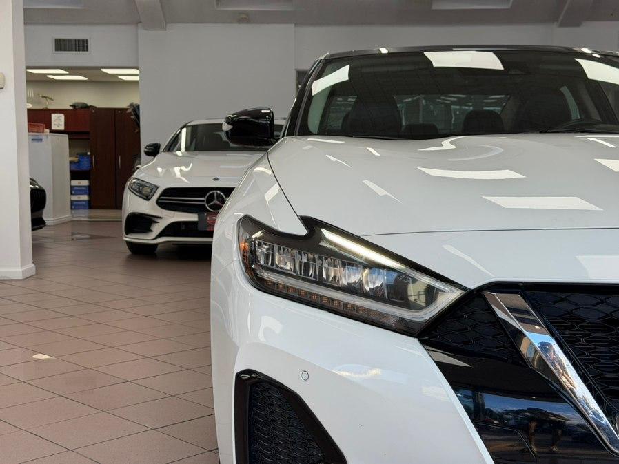 used 2023 Nissan Maxima car, priced at $21,450