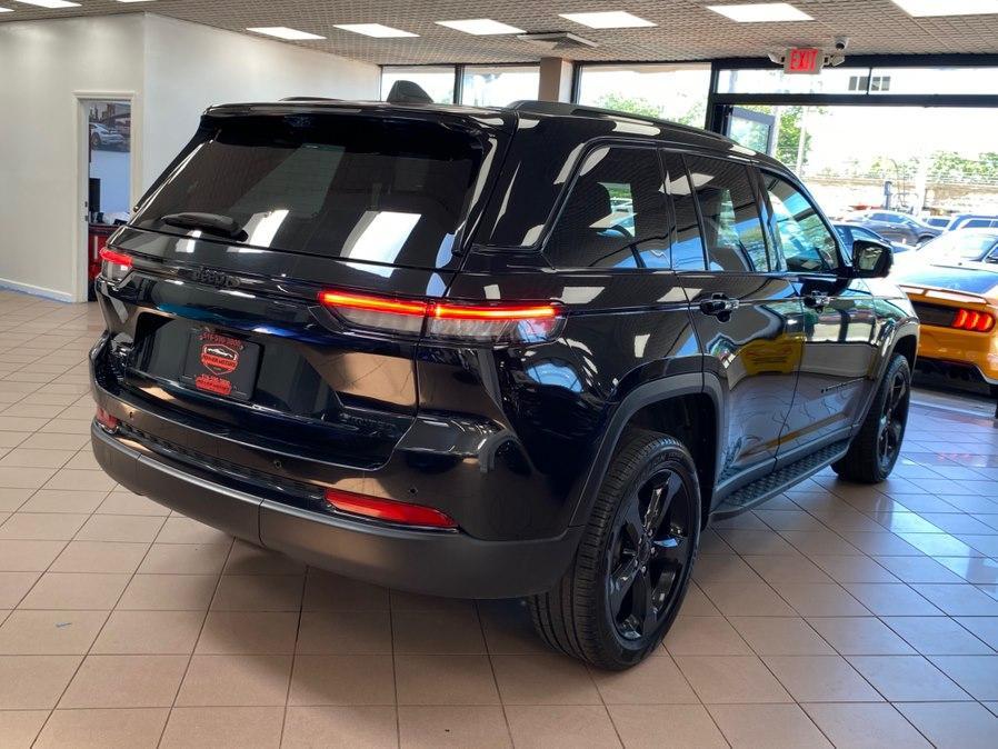 used 2024 Jeep Grand Cherokee car, priced at $31,480