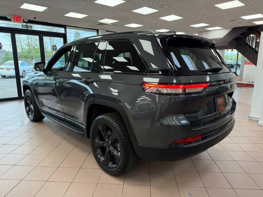 used 2024 Jeep Grand Cherokee car, priced at $33,900