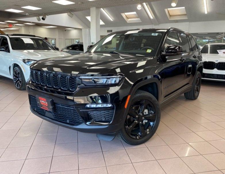 used 2023 Jeep Grand Cherokee car, priced at $29,800