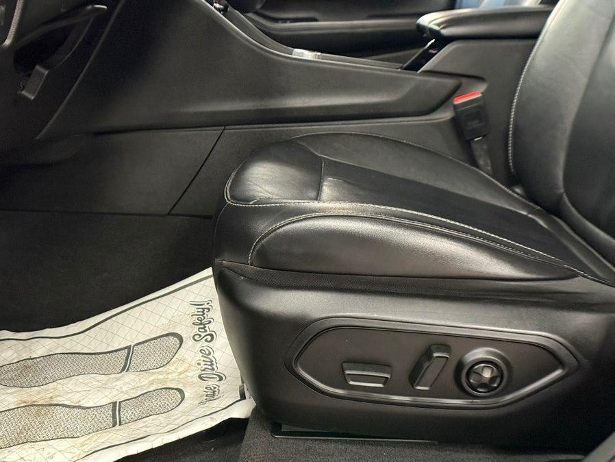 used 2022 Jeep Grand Cherokee car, priced at $25,900