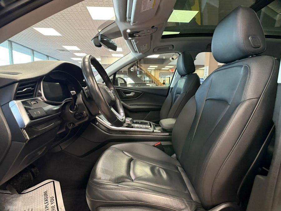 used 2021 Audi Q7 car, priced at $24,900