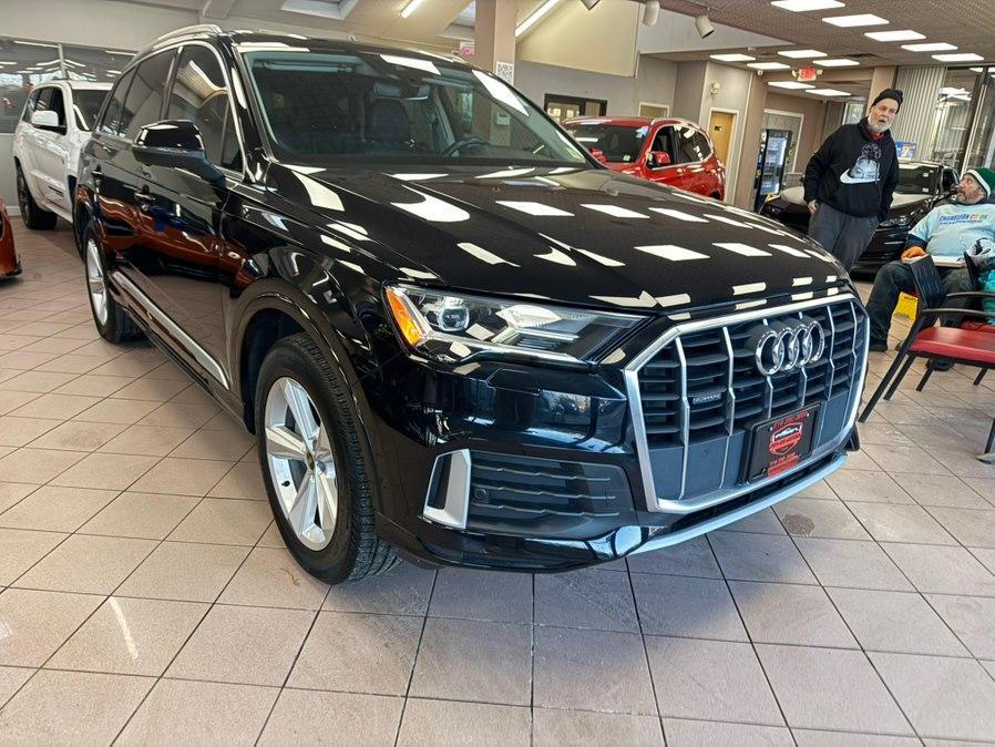 used 2021 Audi Q7 car, priced at $24,900