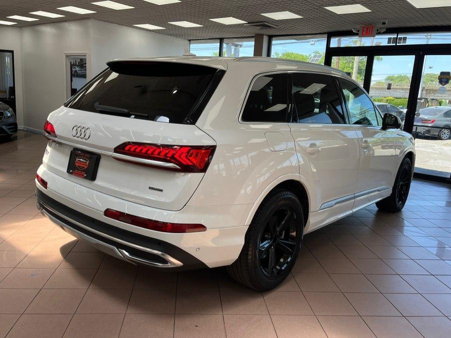 used 2024 Audi Q7 car, priced at $36,900