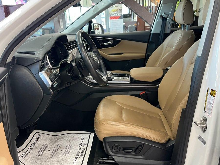 used 2024 Audi Q7 car, priced at $36,900