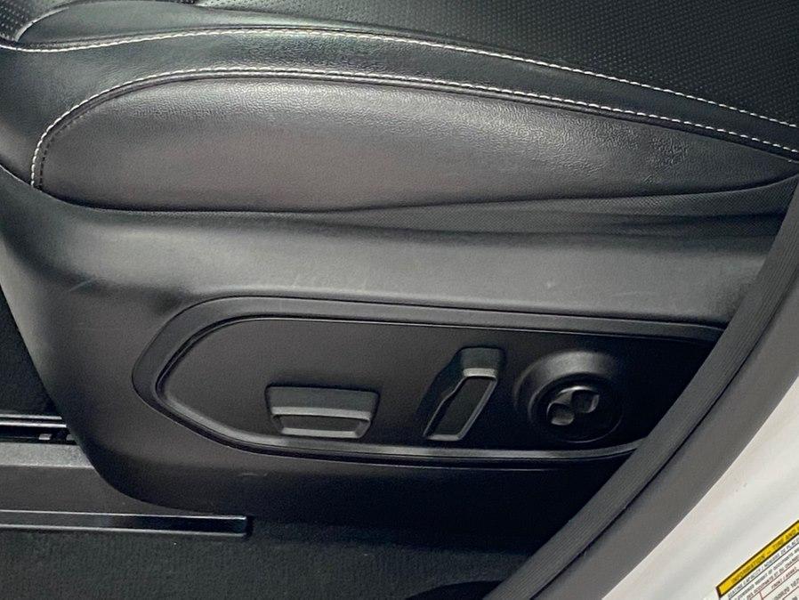 used 2024 Jeep Grand Cherokee car, priced at $31,480