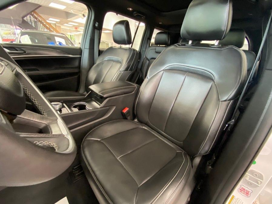 used 2024 Jeep Grand Cherokee car, priced at $31,480
